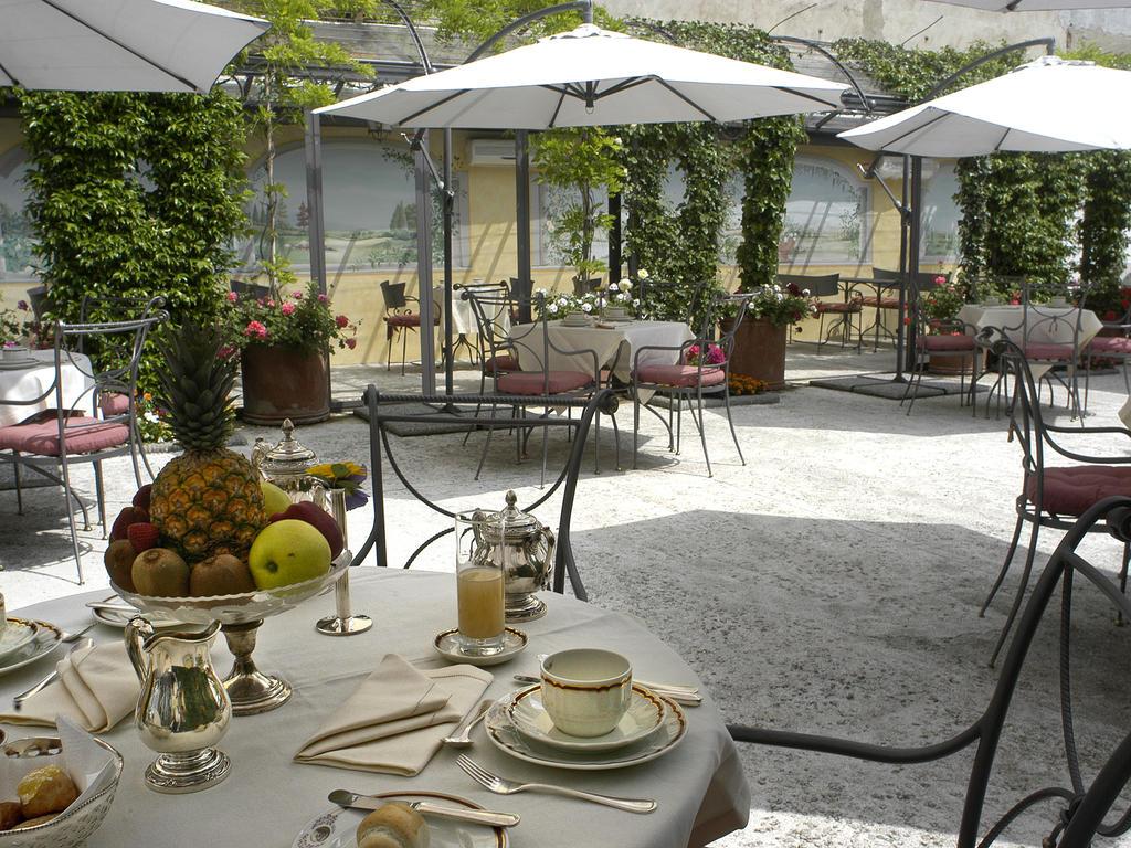 Hotel Relais Dell'Orologio Pisa Exteriör bild