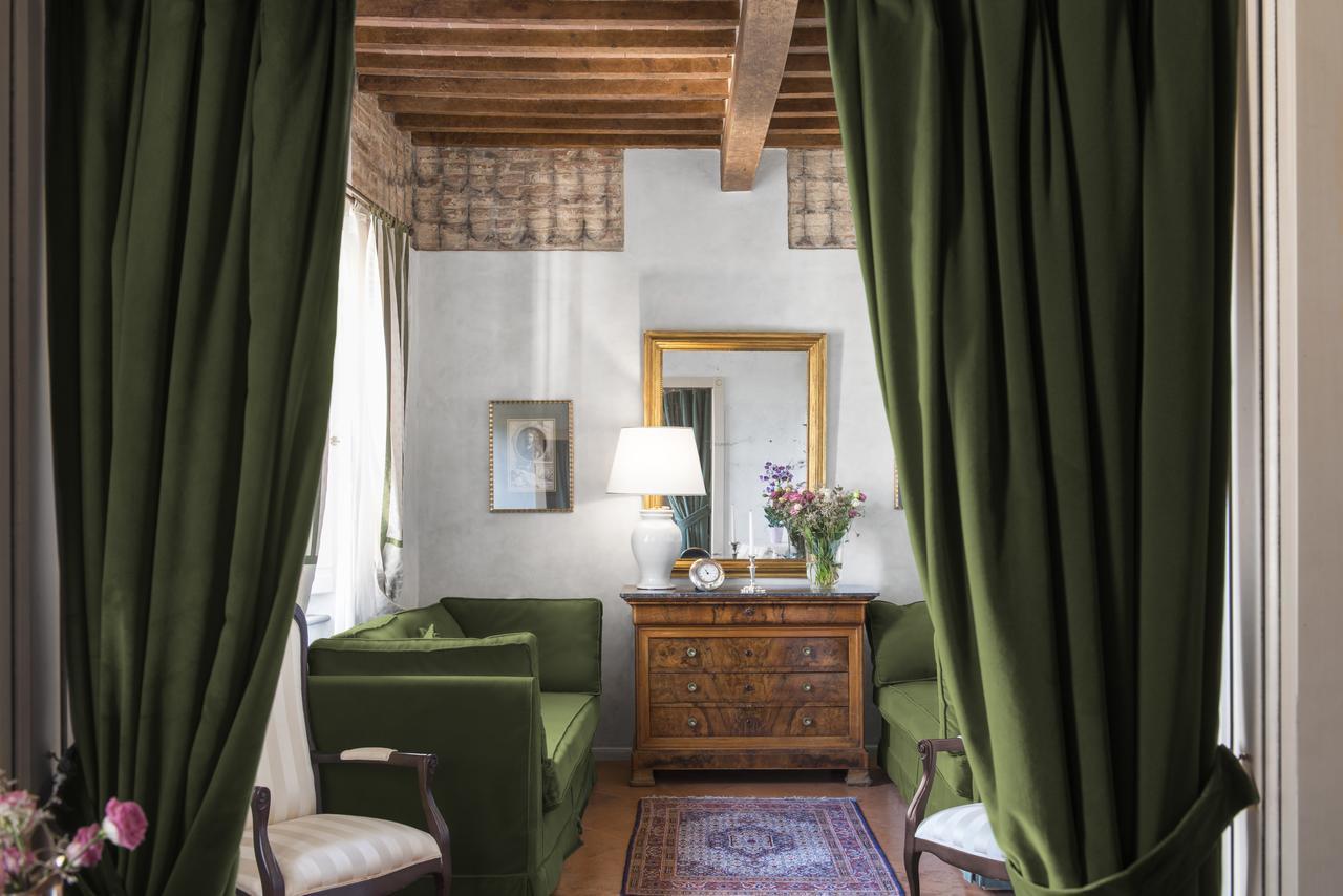 Hotel Relais Dell'Orologio Pisa Exteriör bild