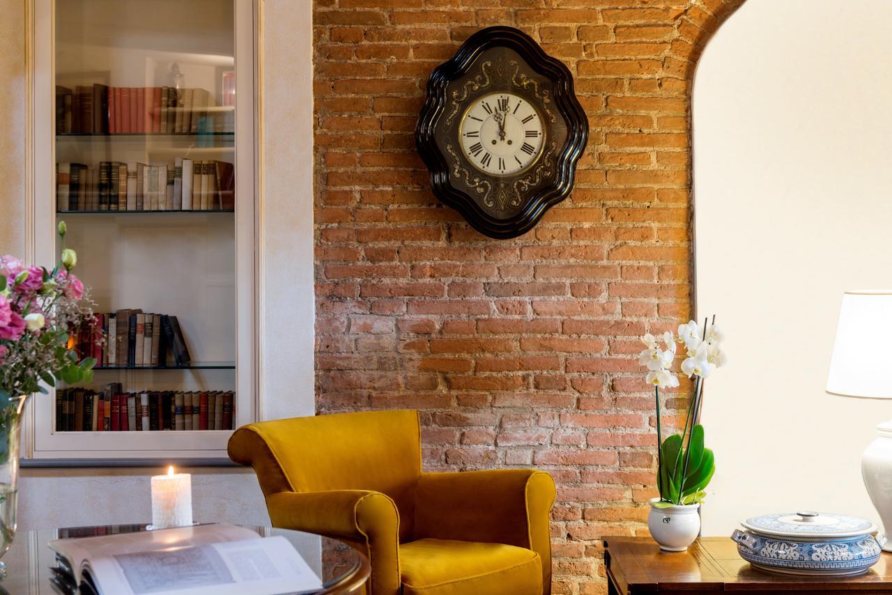 Hotel Relais Dell'Orologio Pisa Exteriör bild